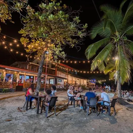 Oceanfront House With Ac, Fast Wifi At Cocles Beachbreak Exterior photo