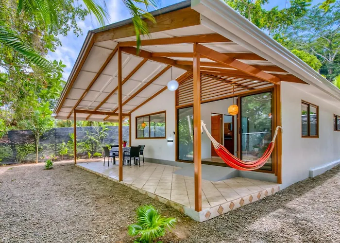 Oceanfront House With Ac, Fast Wifi At Cocles Beachbreak